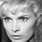Yane Barry Photo