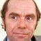 Angus Lennie Photo