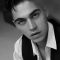 Hero Fiennes-Tiffin Photo