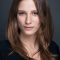 Serenay Sarikaya Photo