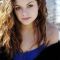 Izzie Steele Photo