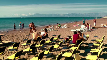 Çilgin Dersane (2007) download