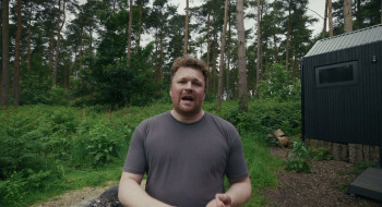 Loner (2025) download