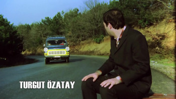 Üç Kagitçi (1981) download