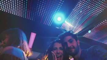 Wingman (2025) download